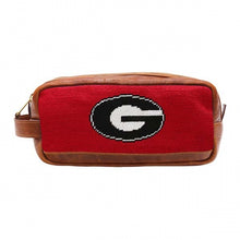 Load image into Gallery viewer, Smathers &amp; Branson Georgia Needlepoint Toiletry Bag in Red
