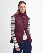 Load image into Gallery viewer, Barbour Women&#39;s Otterburn Quilted Gilet in Cabernet
