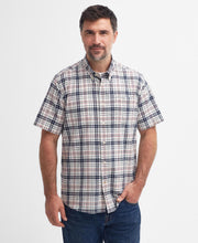 Load image into Gallery viewer, Barbour Drafthill Short Sleeve Sport Shirt in Navy
